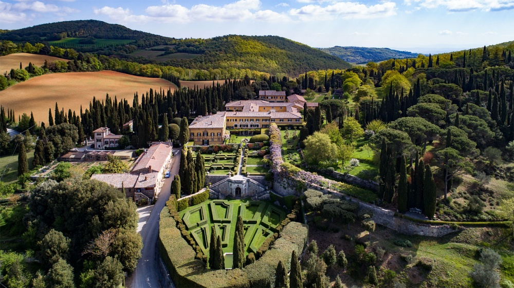 view over a wedding villa in tuscany