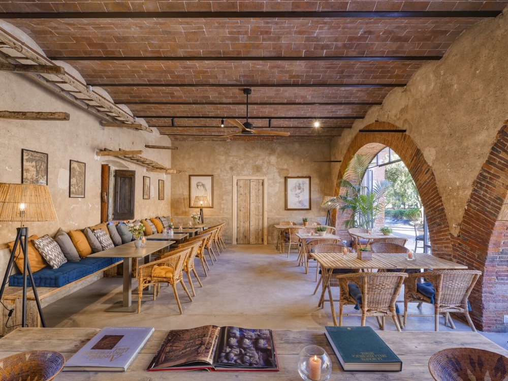 Bar area at Charming Wedding Farm Resort in Maremma