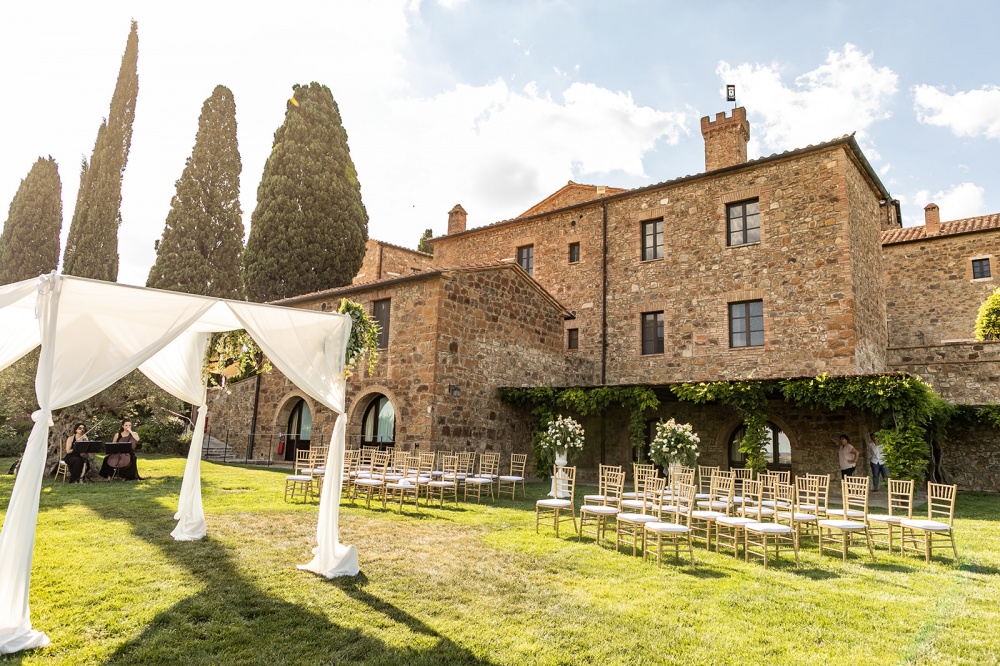 Ceremony at wedding venue in Tuscany