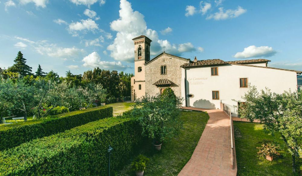 Chapel at the wedding castle in Chianti