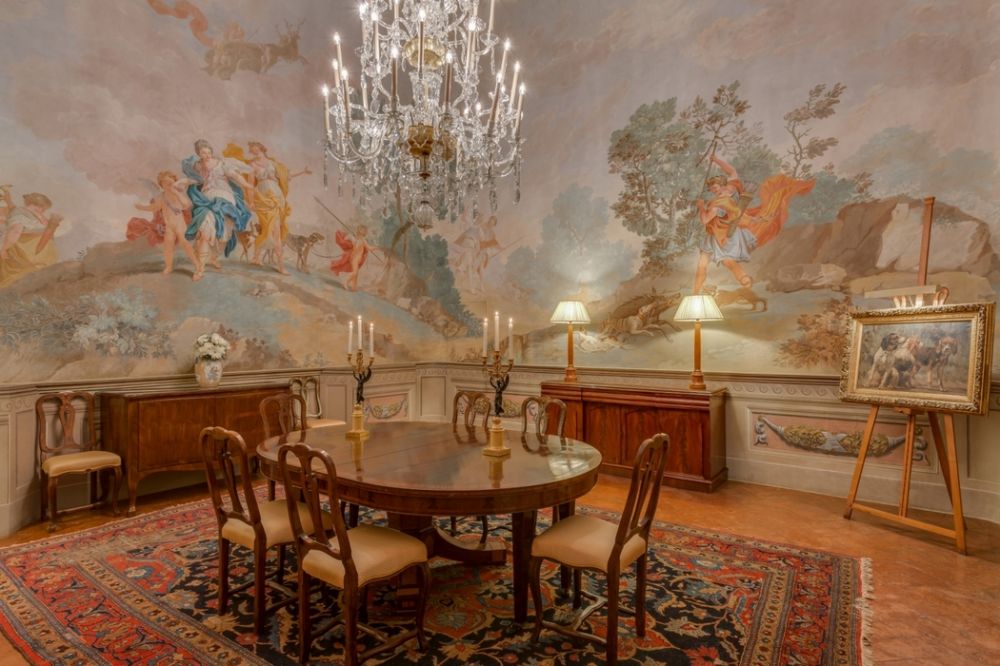 Dining room with frescoes at the villa in Florence