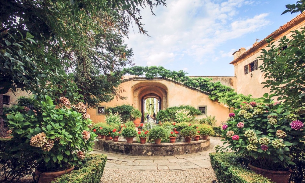 Entrance of wedding rustic villa in Tuscany