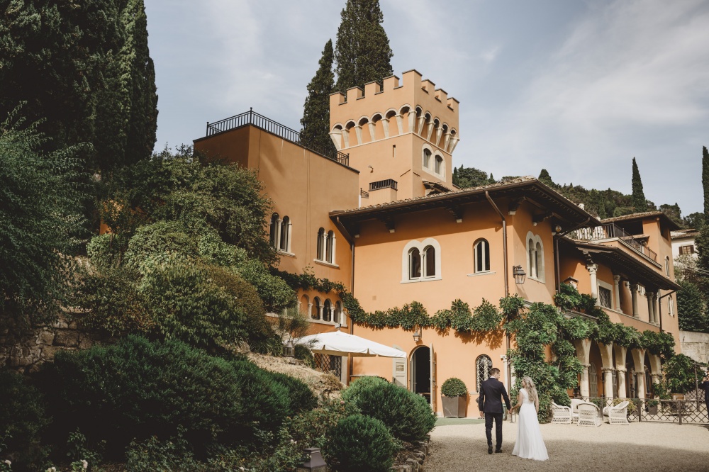 Facade of the luxury private villa