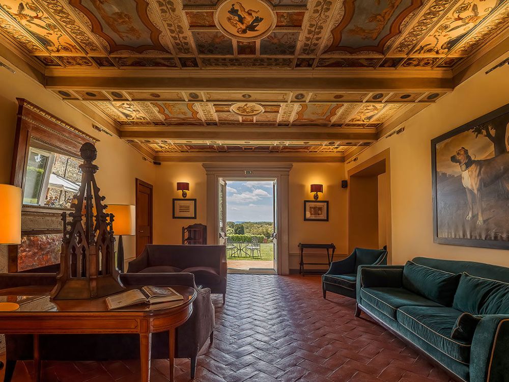 Living room of luxury wedding hamlet in Tuscany