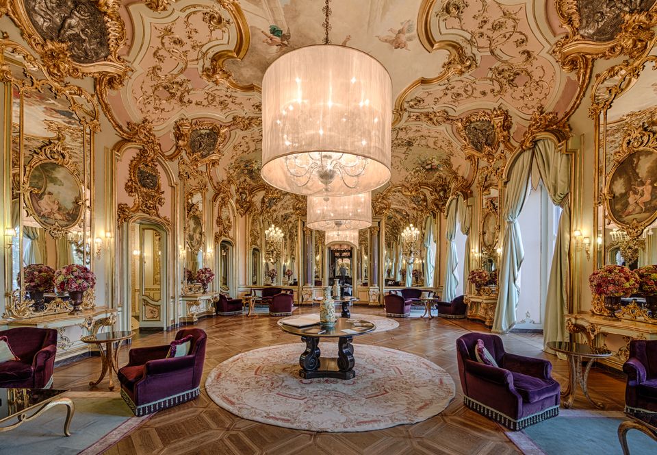 mirror room luxury wedding hotel florence