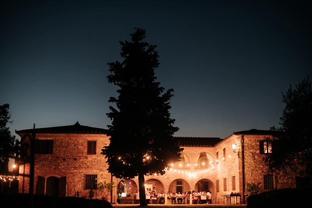 Night wedding dinner at villa for wedding in Siena