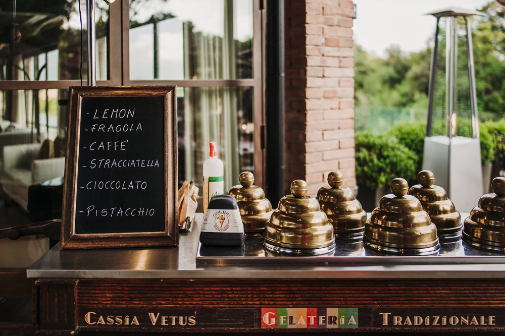 gelato cart in a restaurant for weddings in tuscany