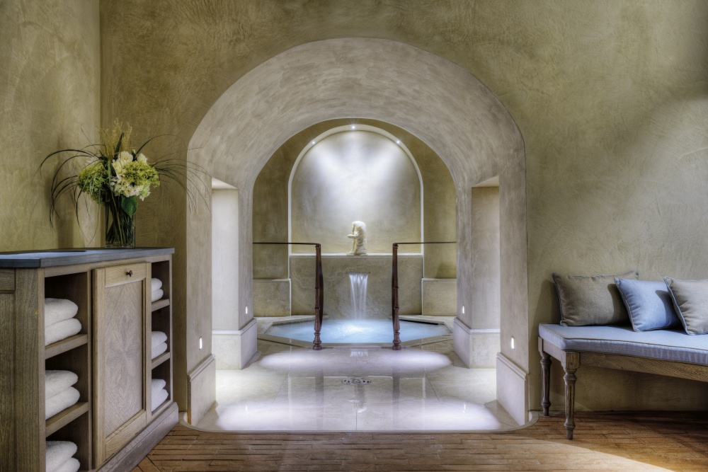 Spa of luxury wedding villa in Chianti