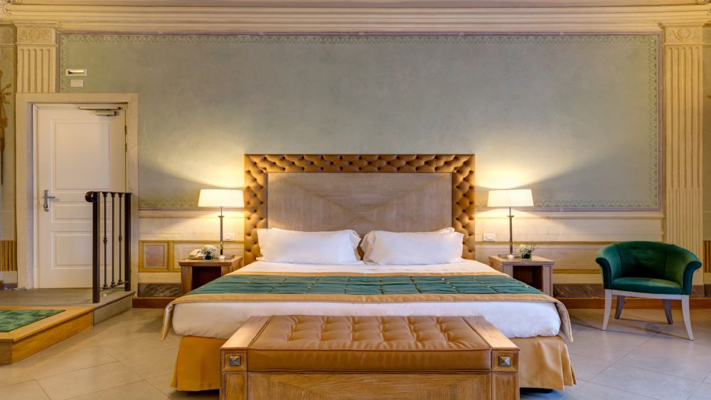 Suite at luxury resort for marriage in Florence