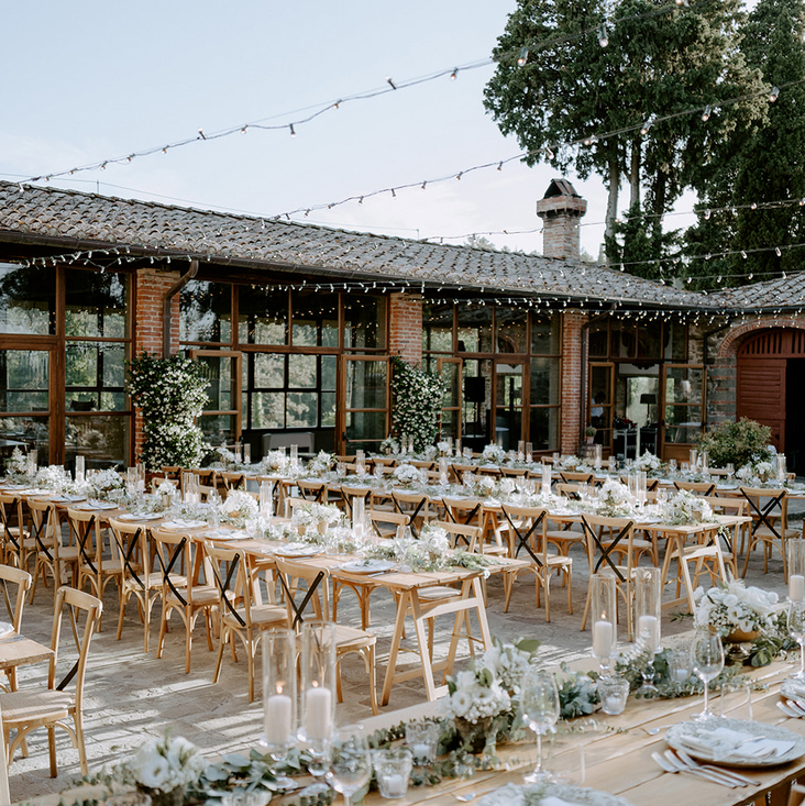 Testimonial farmhouse weddings in Tuscany