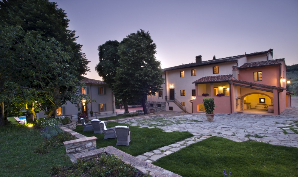 tuscan wedding farmhouse