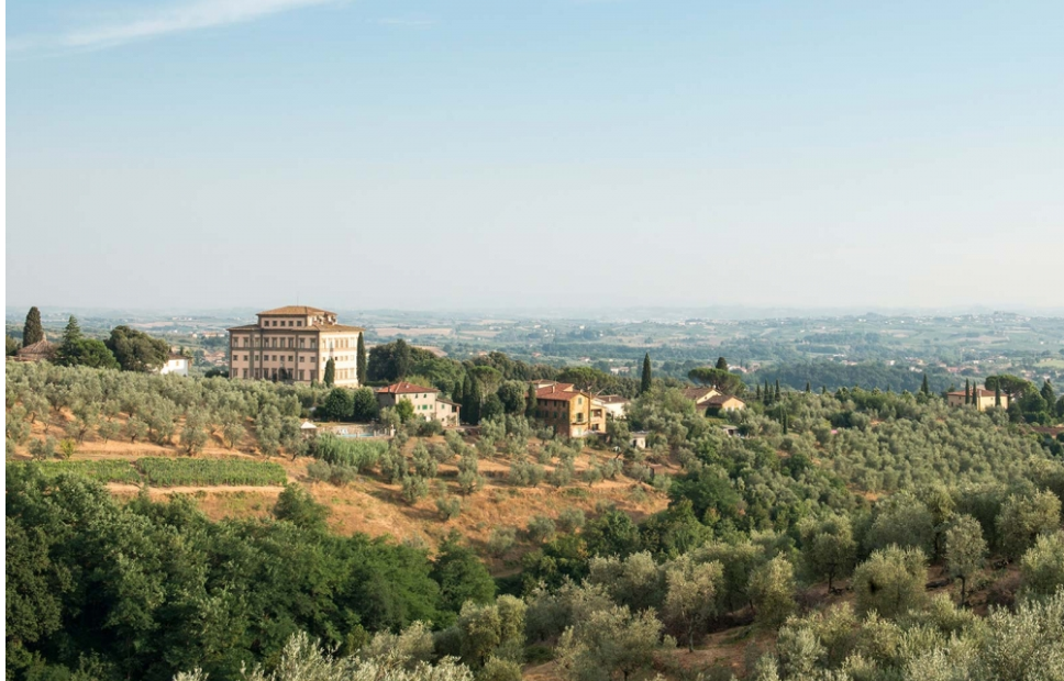 aerial view of a tuscan wedding villa