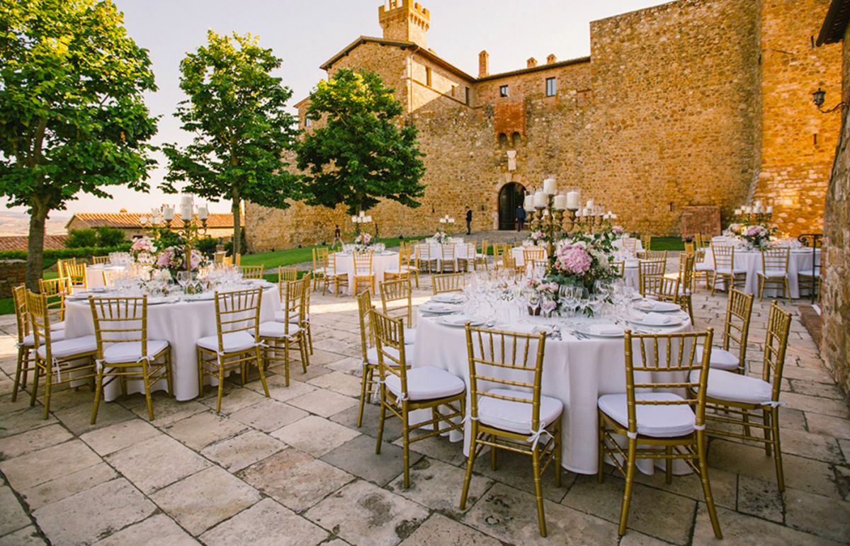 Dinner tables at the Tuscany wedding castle