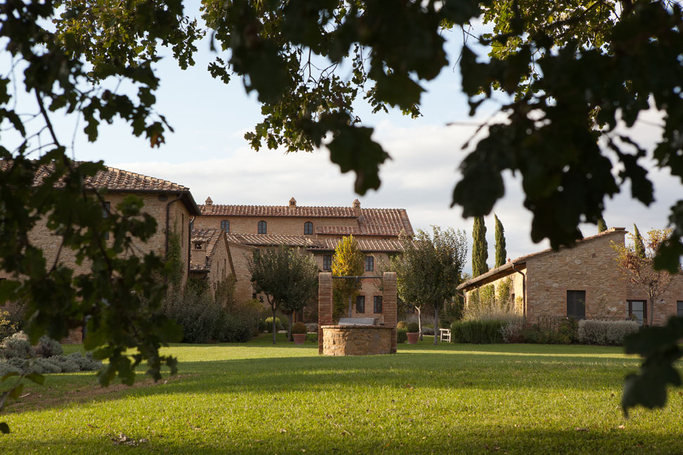 garden for weddings in tuscany