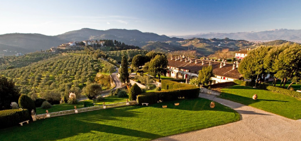 view from the garden terrace fo a villa medicea fo wedding in tuscany