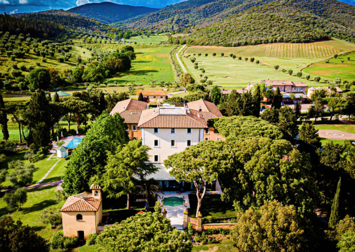 wedding villa in tuscany property view