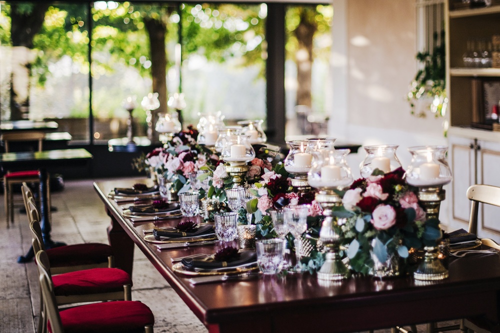 table setting wedding villa in tuscany