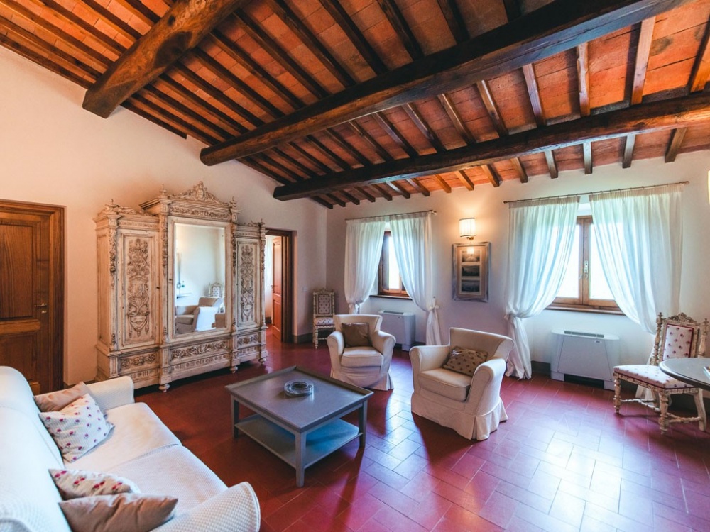 living room in a wedding castle in chianti