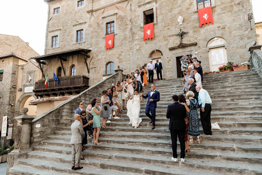 wedding civil ceremony in cortona