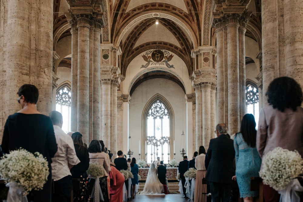 catholic wedding ceremony in pienza