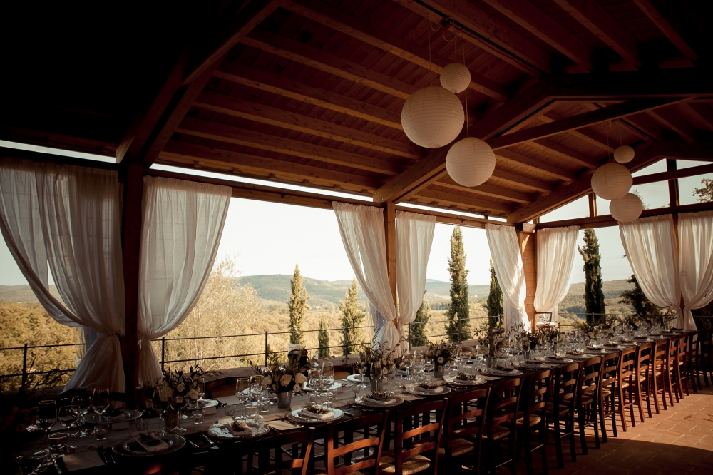 indoor restaurant for wedding in a hamlet in siena